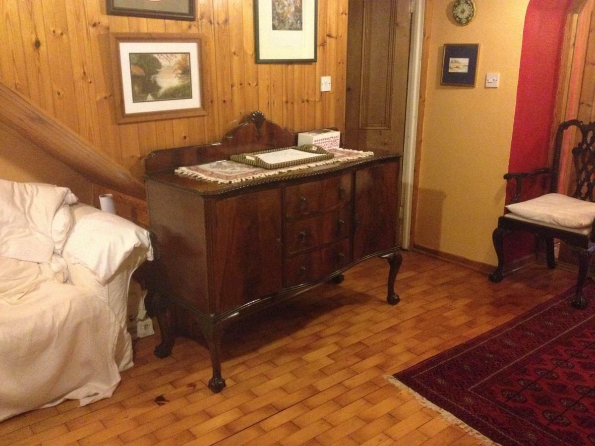 Lisieux House On Lough Neagh Bed and Breakfast Aghalee Eksteriør billede